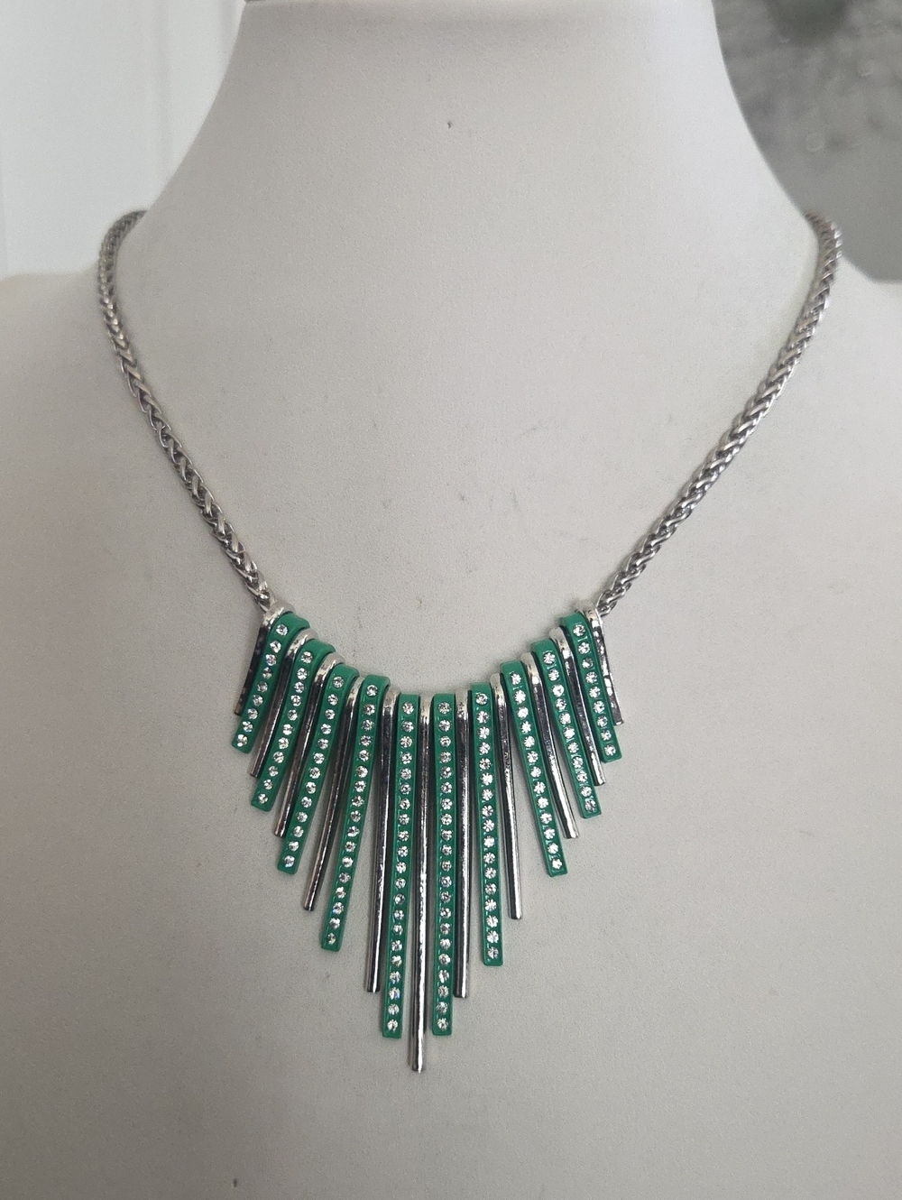 Paparazzi Fashionable Fringe Green Necklace NWT